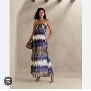 Banana Republic Printed Organza Strapless Maxi Dress Blue White Brown 4
Worn 1x